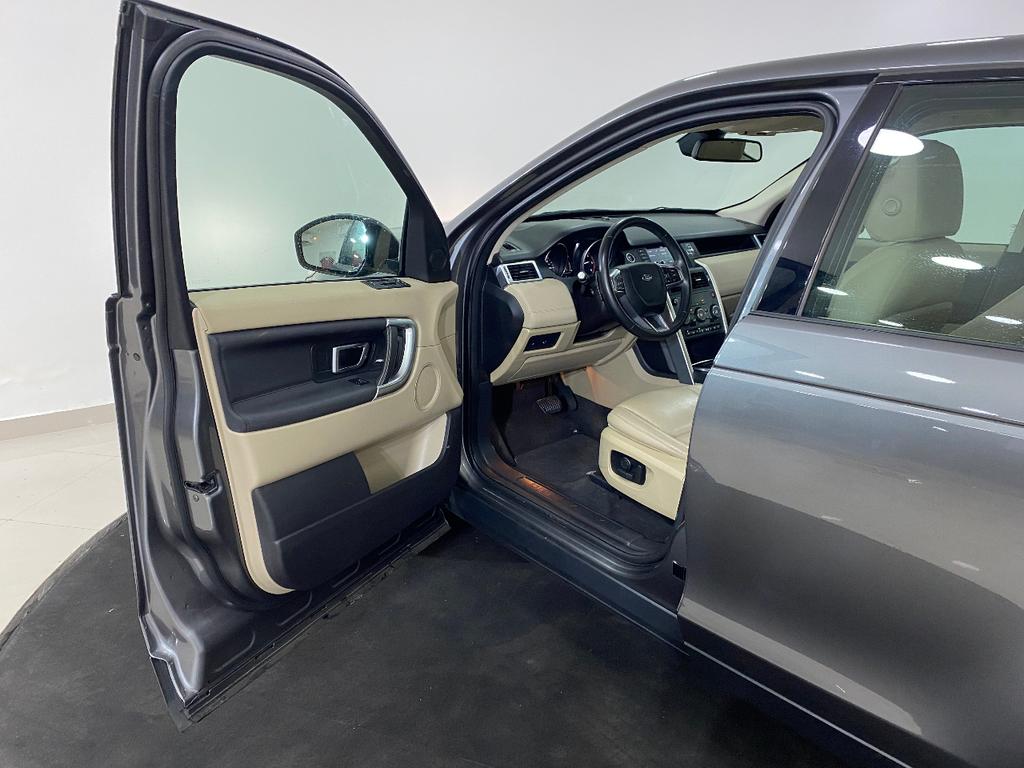 used 2017 Land Rover Discovery car, priced at $6,790