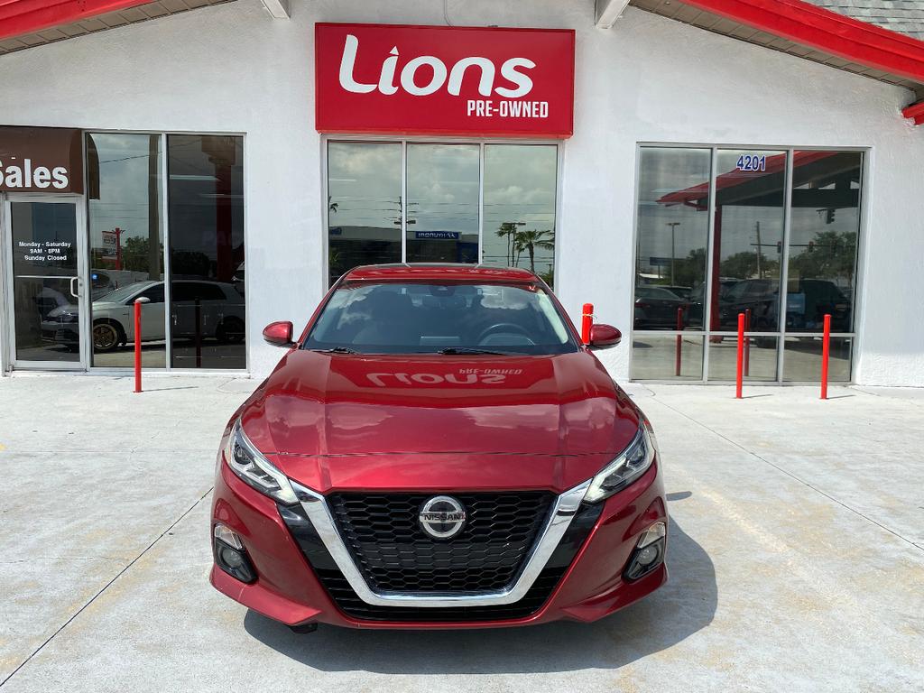 used 2019 Nissan Altima car, priced at $13,900
