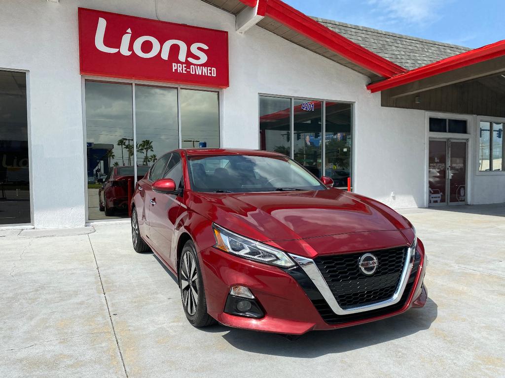 used 2019 Nissan Altima car, priced at $13,900