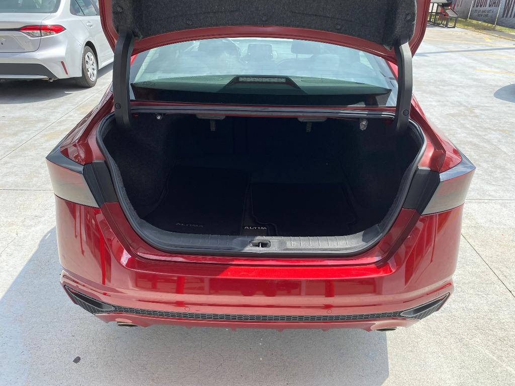 used 2019 Nissan Altima car, priced at $13,900
