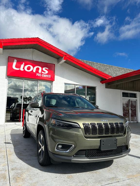 used 2019 Jeep Cherokee car, priced at $13,900