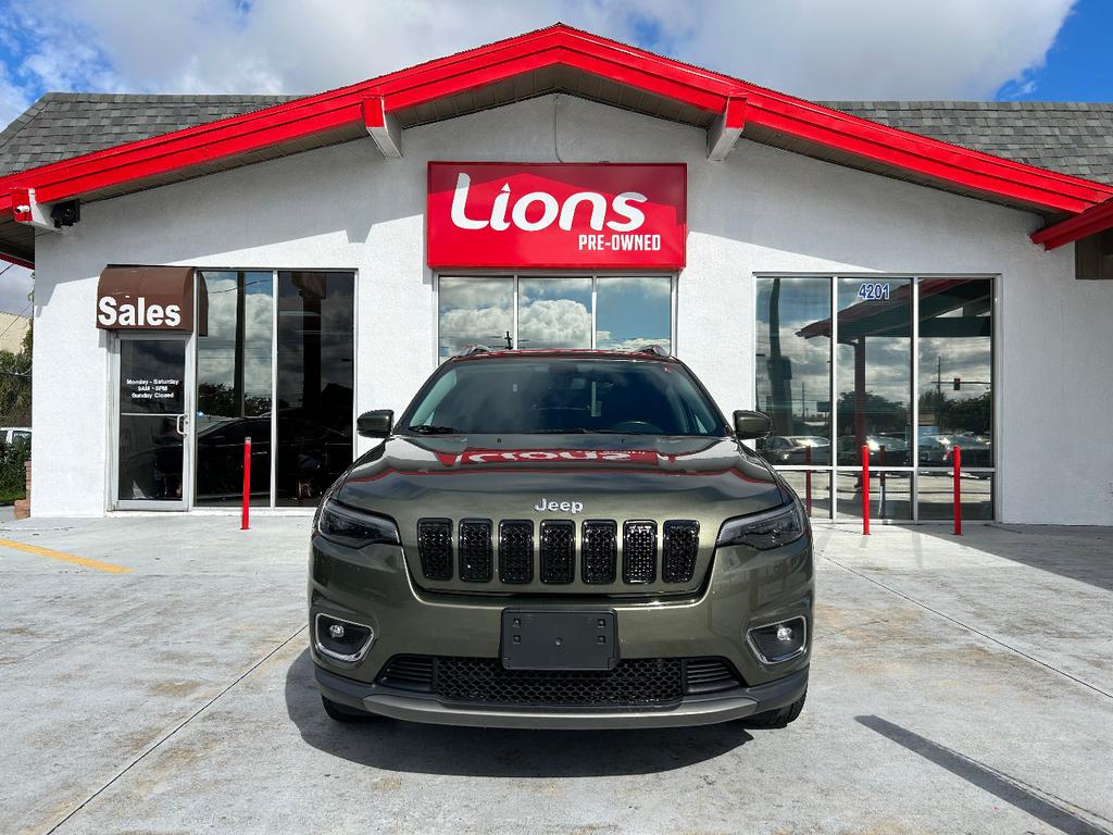 used 2019 Jeep Cherokee car, priced at $13,900