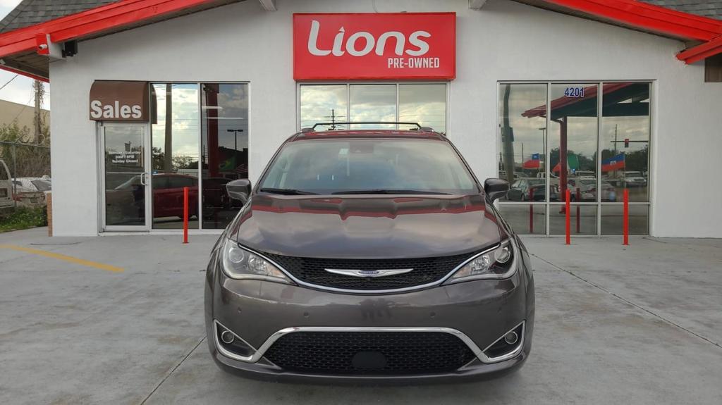 used 2020 Chrysler Pacifica car, priced at $14,590