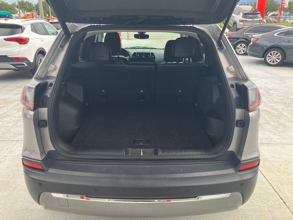 used 2019 Jeep Cherokee car, priced at $12,900