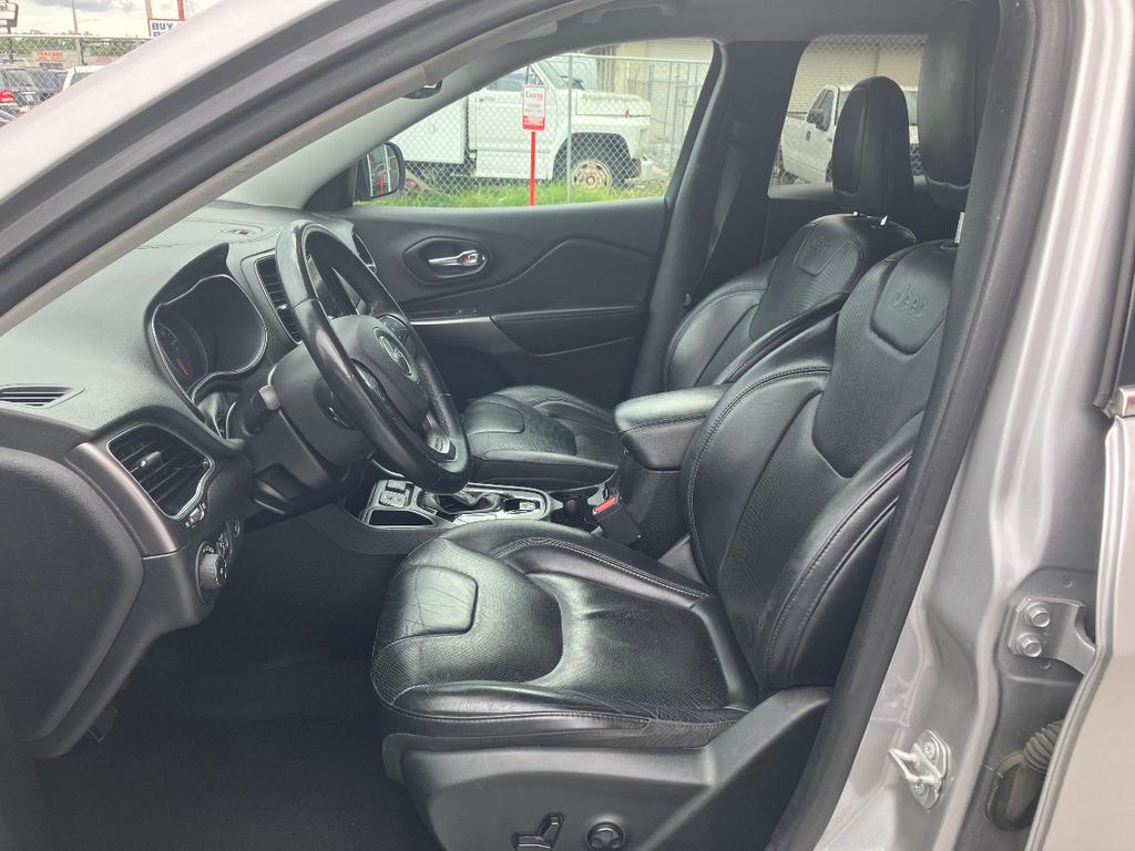 used 2019 Jeep Cherokee car, priced at $9,900