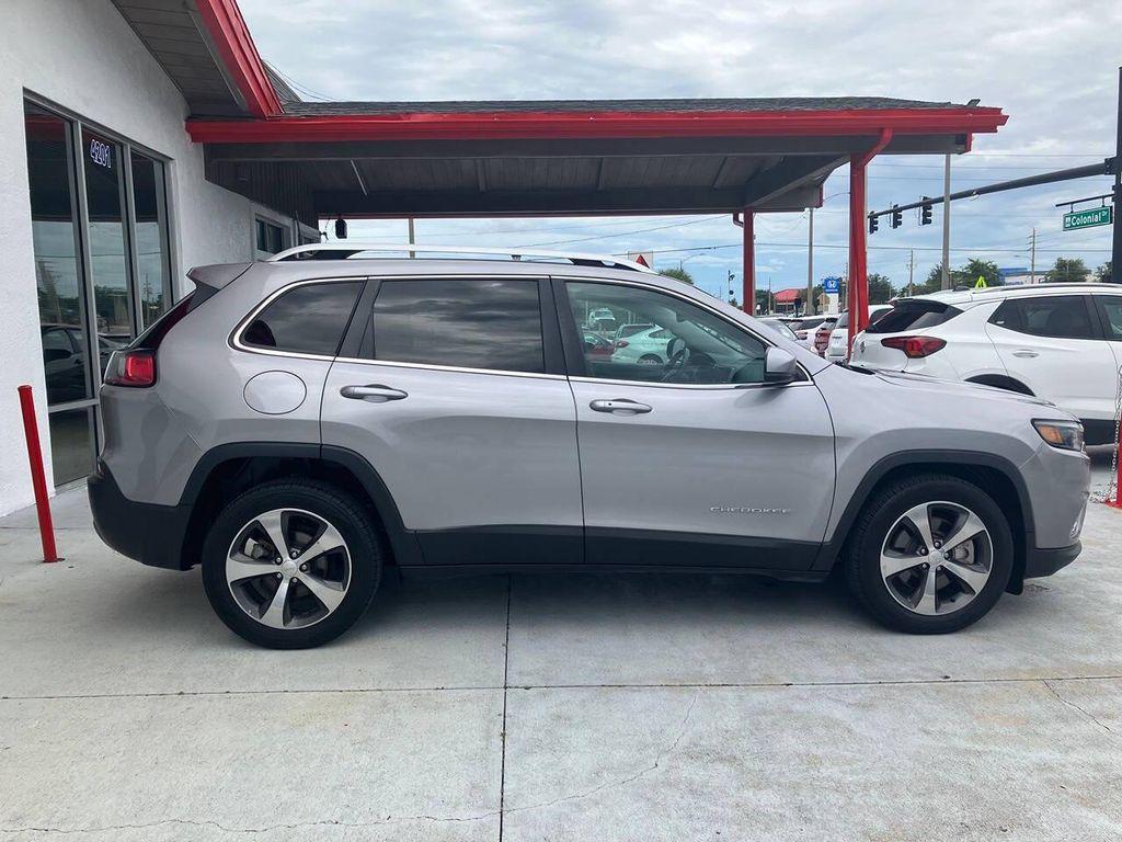 used 2019 Jeep Cherokee car, priced at $12,900