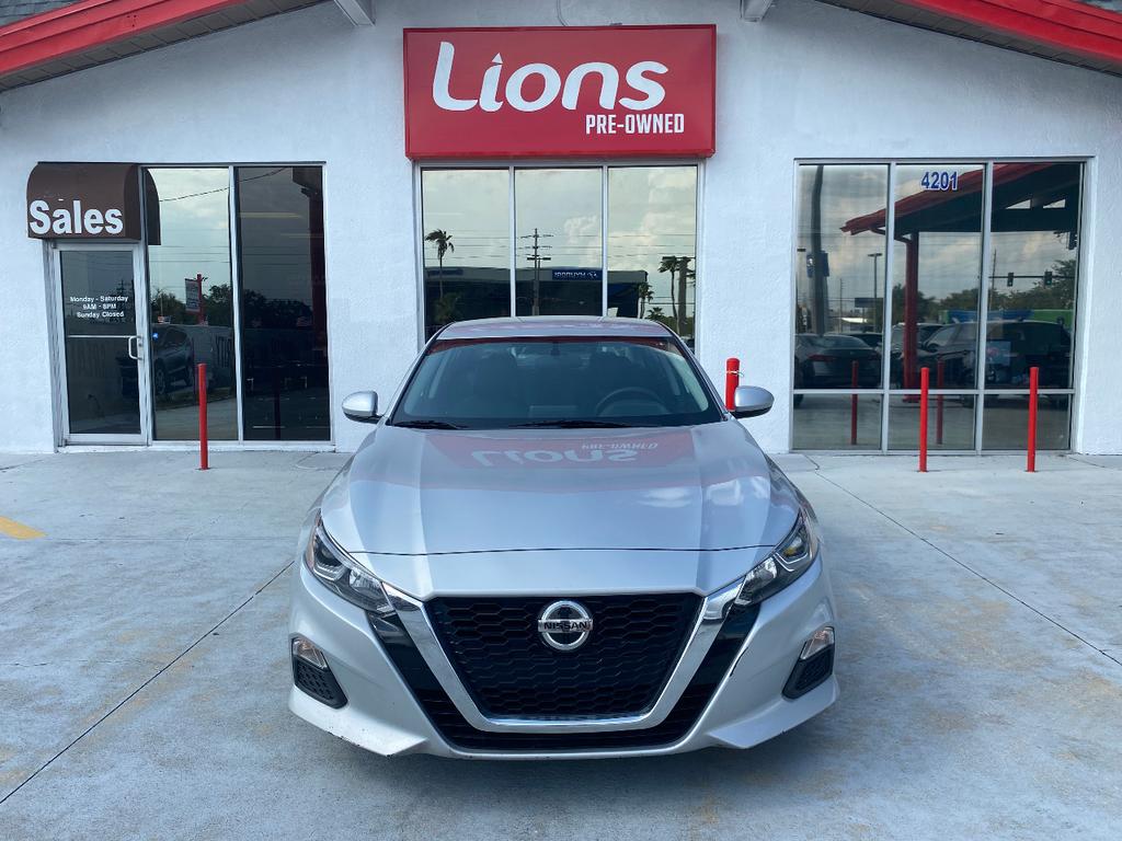 used 2020 Nissan Altima car, priced at $10,290