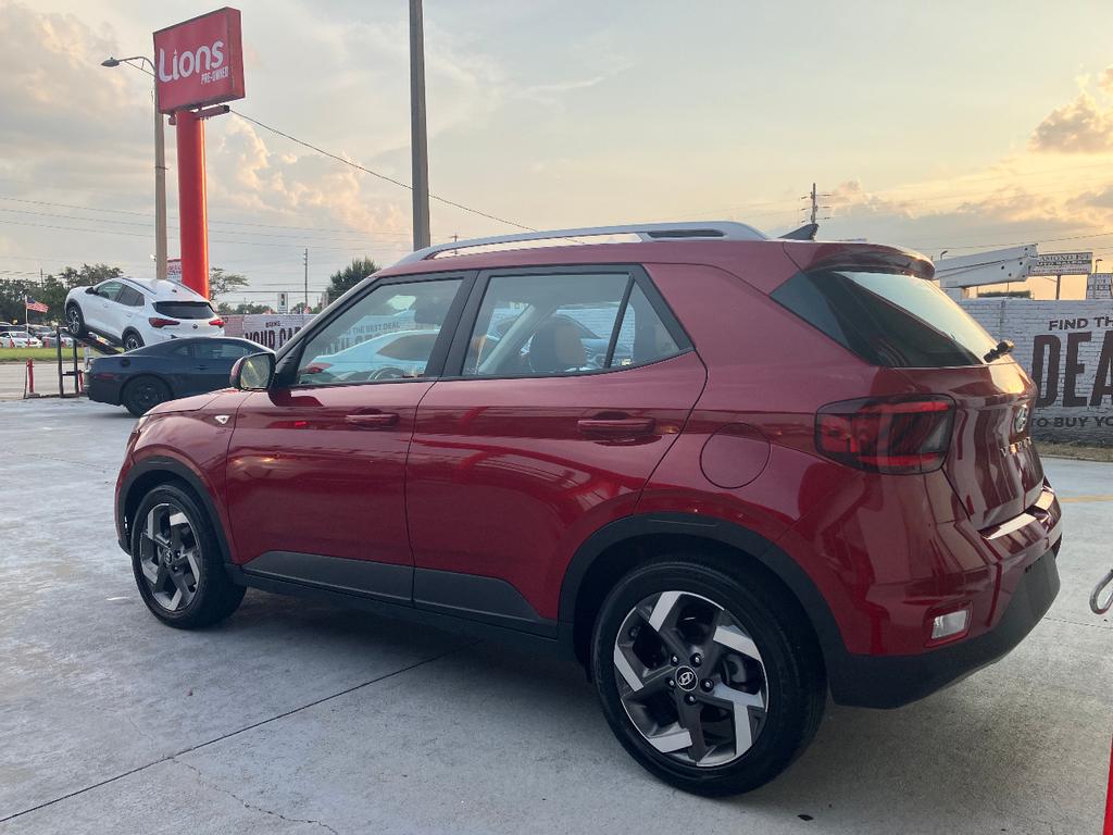 used 2021 Hyundai Venue car, priced at $11,900