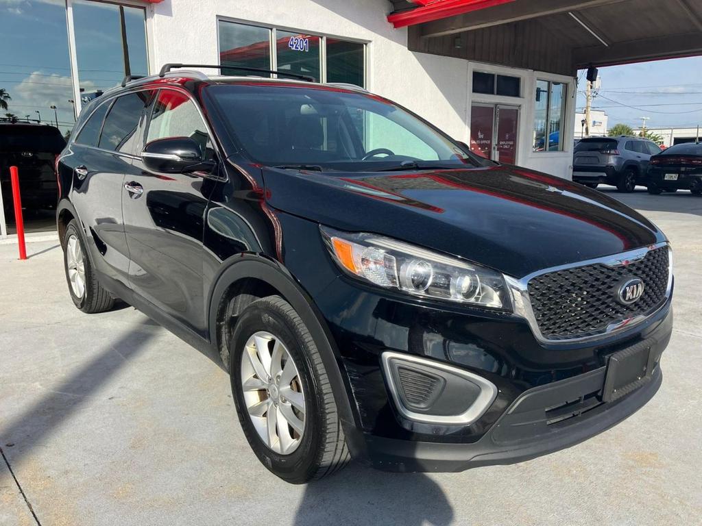 used 2016 Kia Sorento car, priced at $3,900