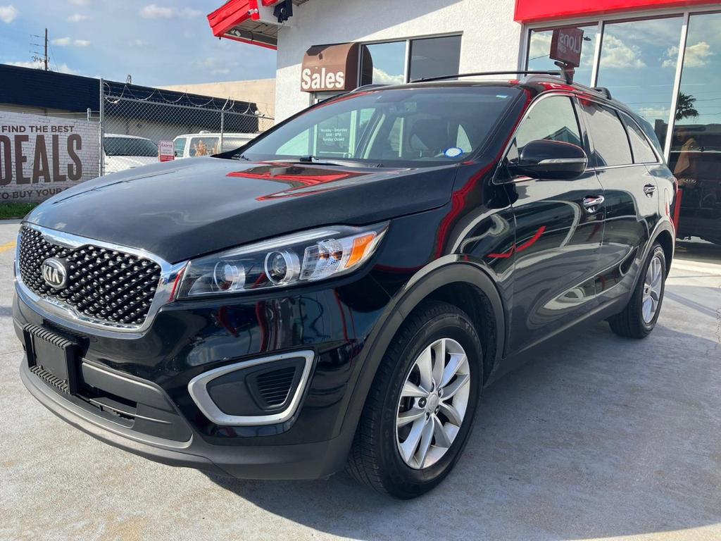 used 2016 Kia Sorento car, priced at $3,900