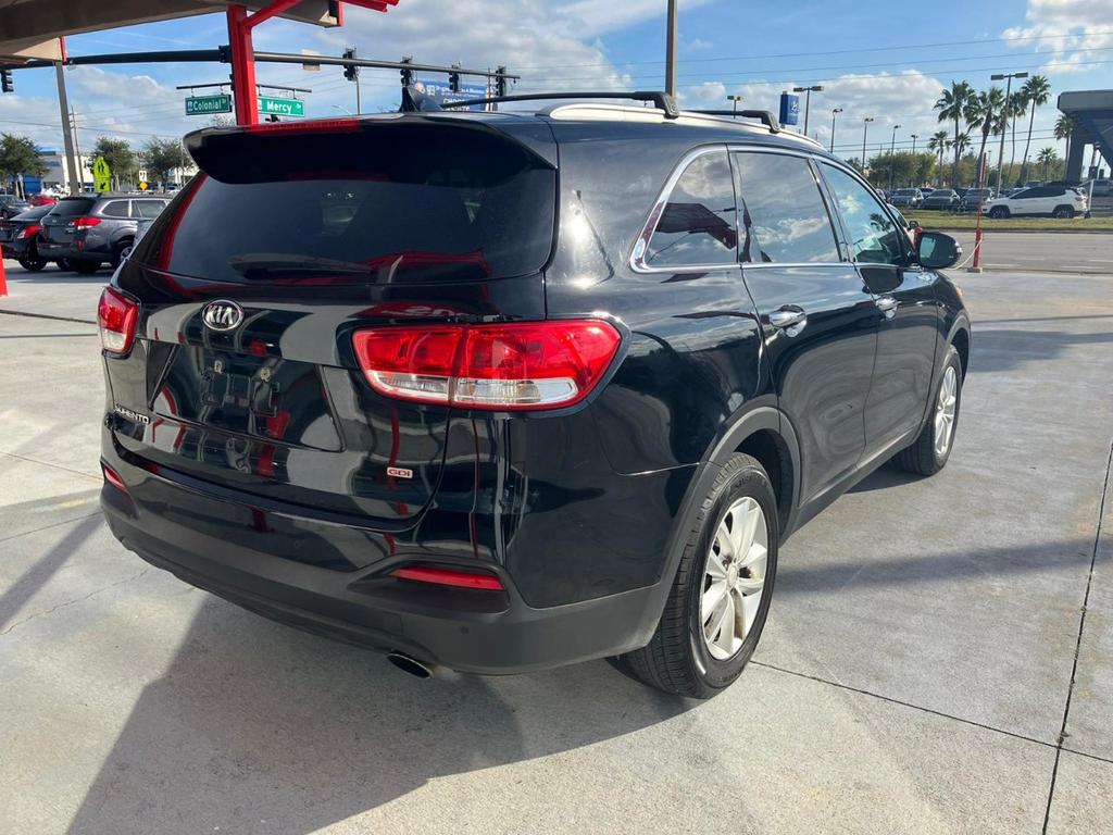 used 2016 Kia Sorento car, priced at $3,900