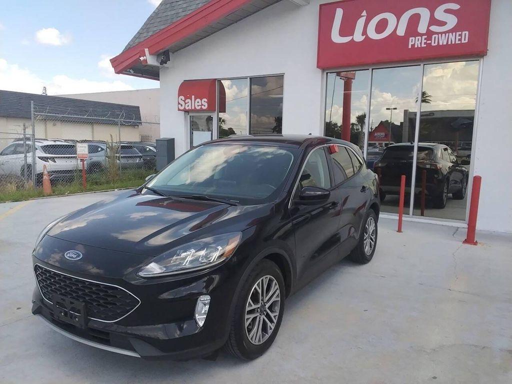 used 2022 Ford Escape car, priced at $13,900