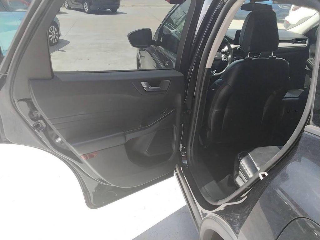 used 2022 Ford Escape car, priced at $13,900