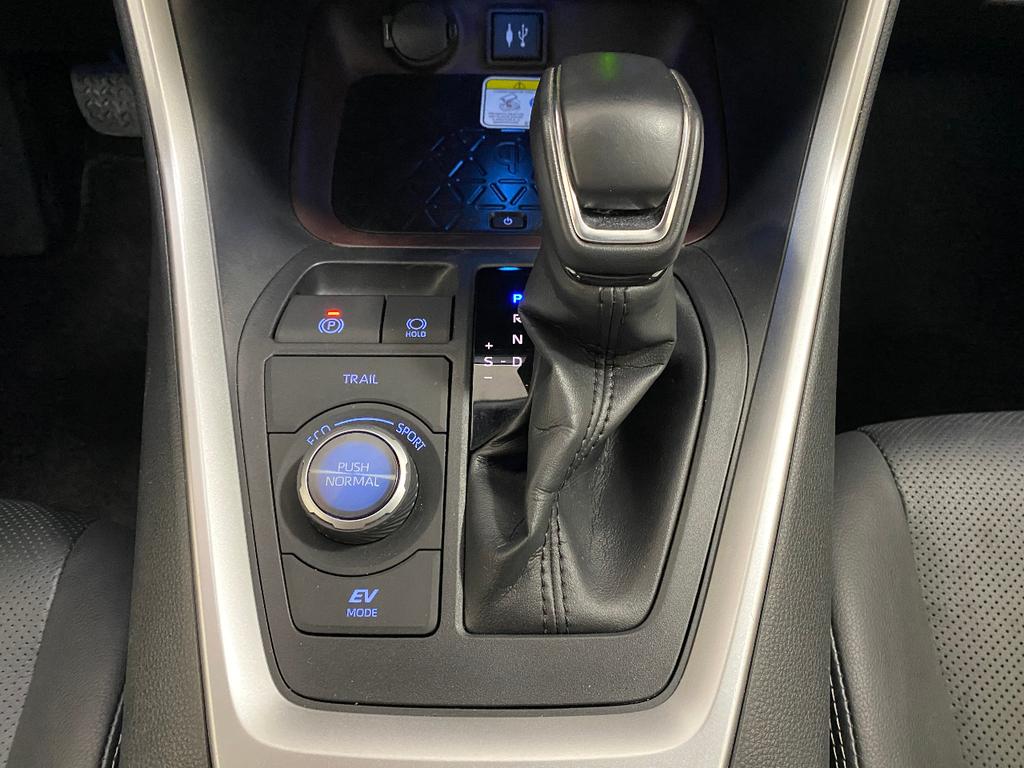 used 2019 Toyota RAV4 car, priced at $12,190
