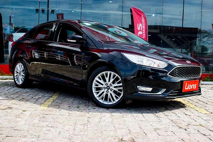 used 2018 Ford Focus car, priced at $3,890
