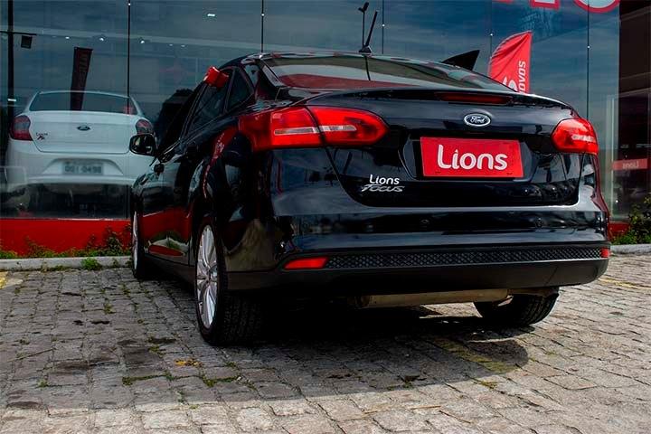used 2018 Ford Focus car, priced at $3,890