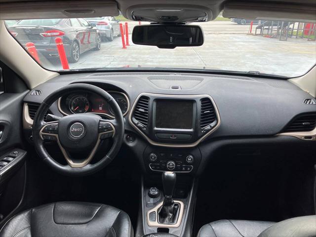 used 2014 Jeep Cherokee car, priced at $6,900