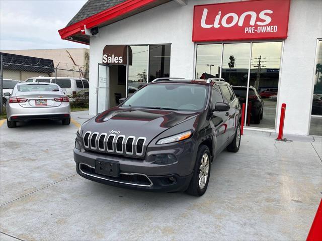 used 2014 Jeep Cherokee car, priced at $6,900