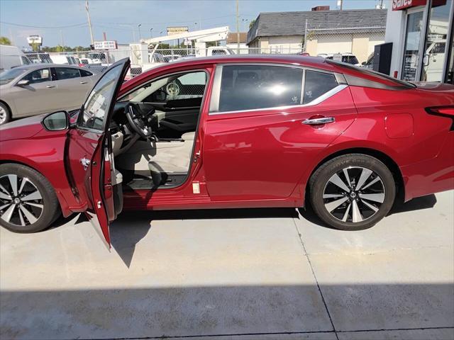 used 2022 Nissan Altima car, priced at $15,900