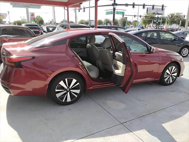 used 2022 Nissan Altima car, priced at $15,900