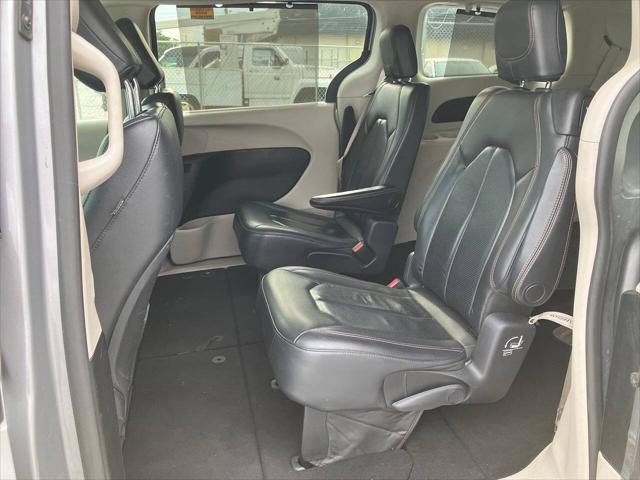 used 2019 Chrysler Pacifica car, priced at $16,900