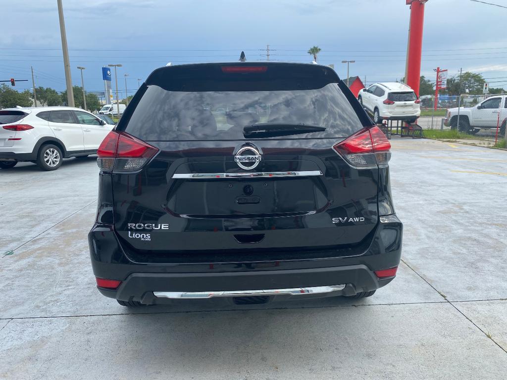used 2018 Nissan Rogue car, priced at $11,290