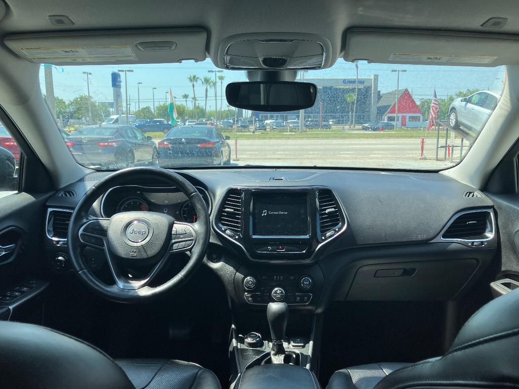 used 2019 Jeep Cherokee car, priced at $12,900