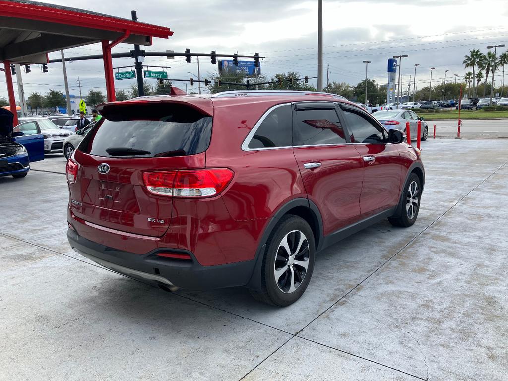 used 2016 Kia Sorento car, priced at $3,900