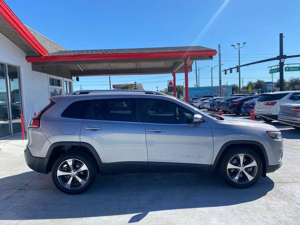 used 2019 Jeep Cherokee car, priced at $12,900