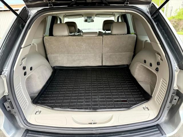 used 2013 Jeep Grand Cherokee car, priced at $11,232