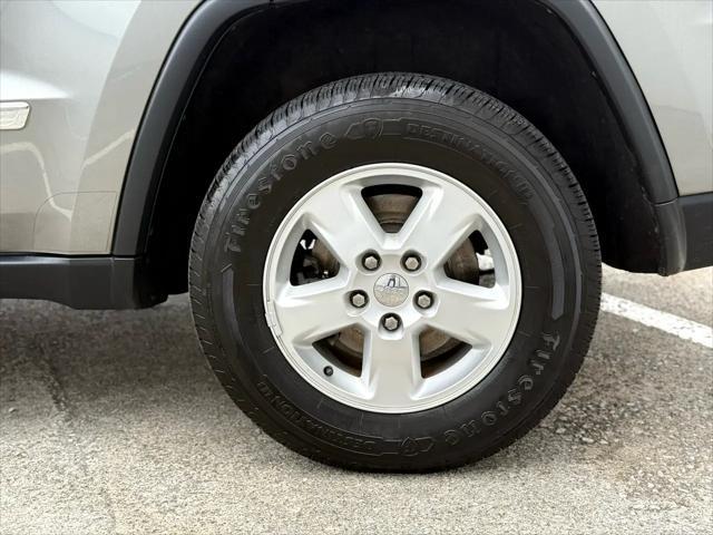 used 2013 Jeep Grand Cherokee car, priced at $11,232