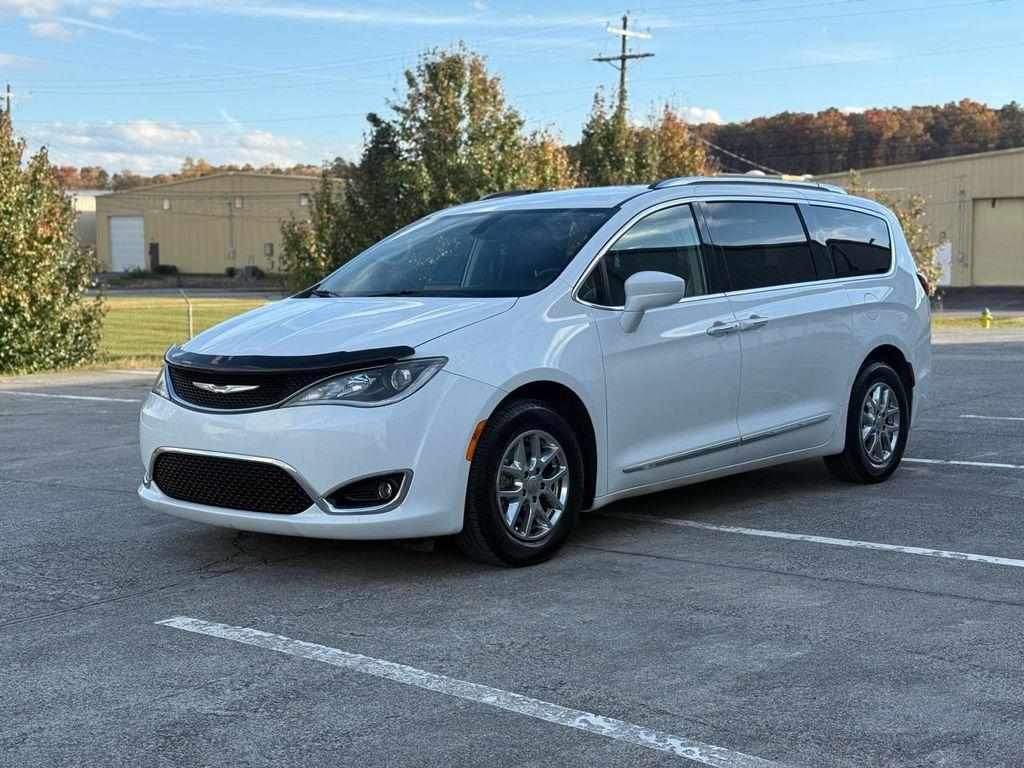 used 2020 Chrysler Pacifica car, priced at $17,850