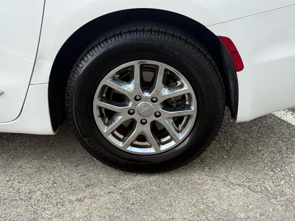 used 2020 Chrysler Pacifica car, priced at $17,850