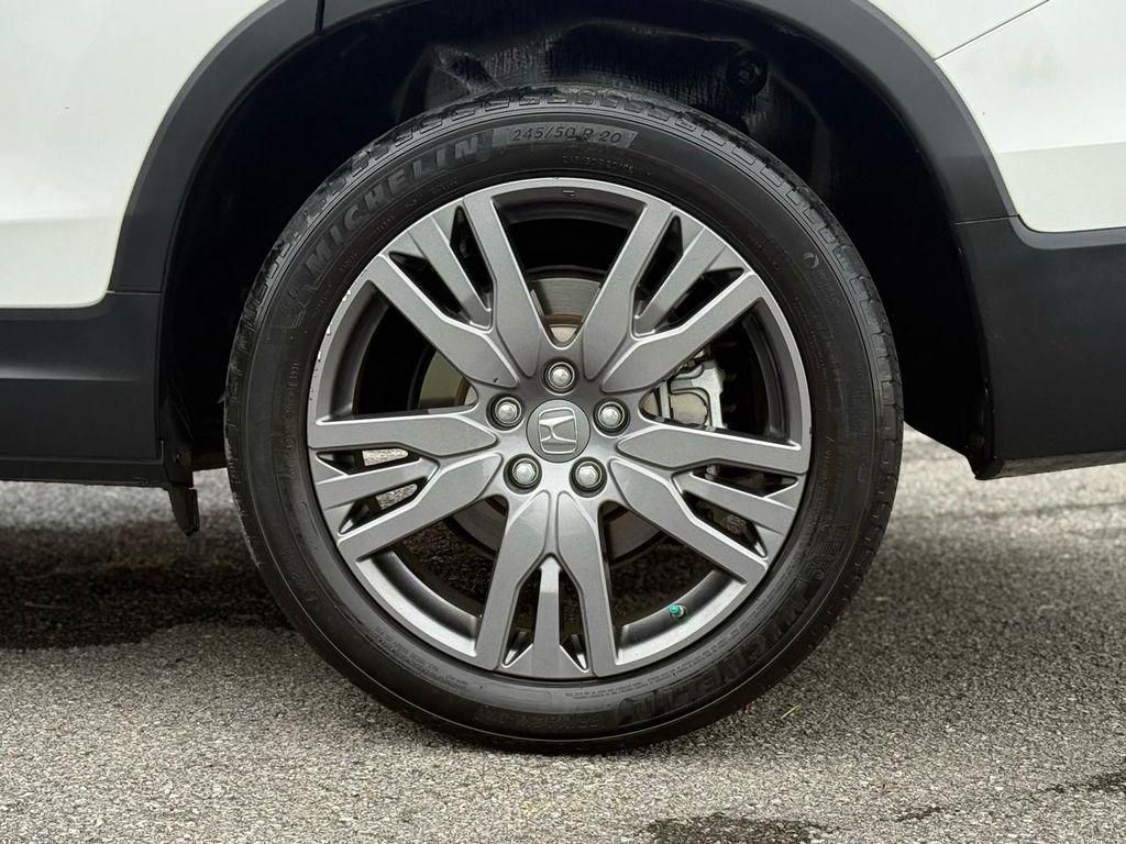 used 2022 Honda Pilot car, priced at $23,529