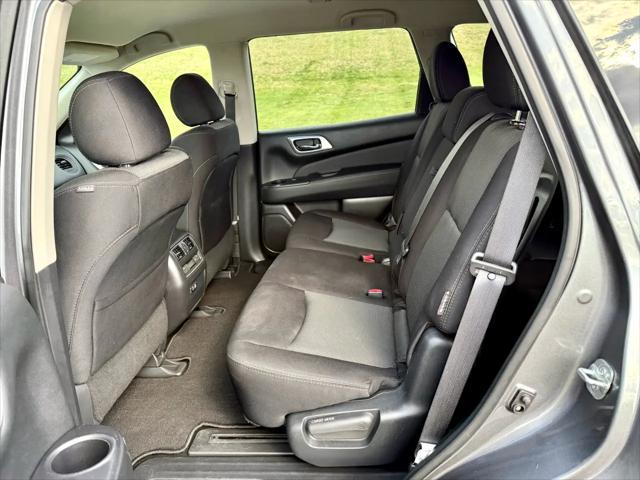 used 2020 Nissan Pathfinder car, priced at $14,879