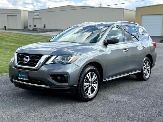 used 2020 Nissan Pathfinder car, priced at $14,879