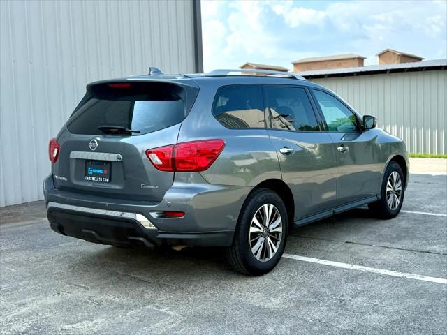 used 2020 Nissan Pathfinder car, priced at $13,998