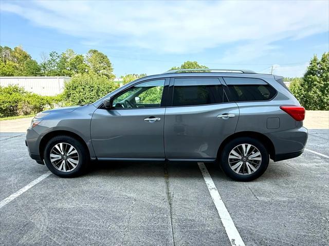 used 2020 Nissan Pathfinder car, priced at $13,998