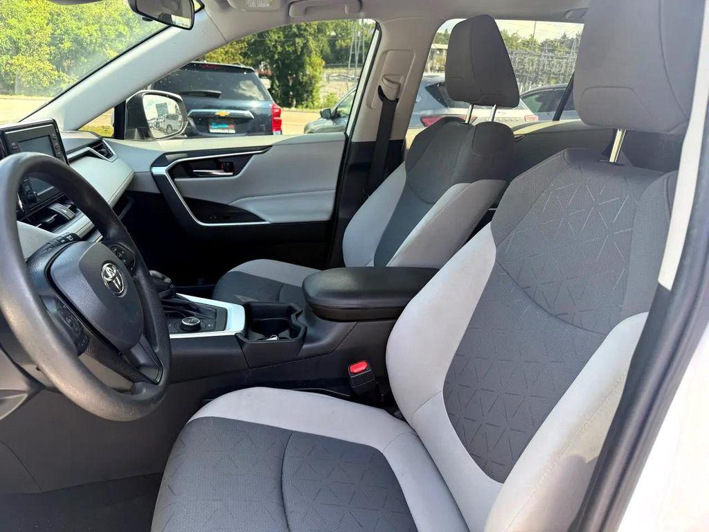 used 2021 Toyota RAV4 Hybrid car, priced at $25,637