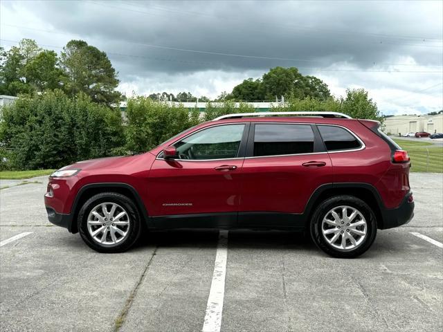 used 2016 Jeep Cherokee car, priced at $10,402