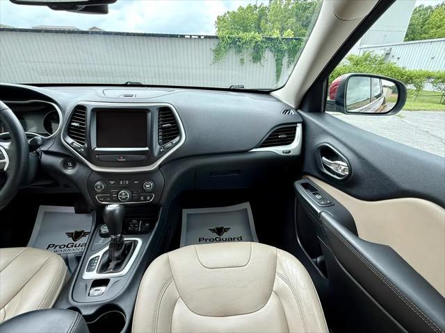 used 2016 Jeep Cherokee car, priced at $10,402