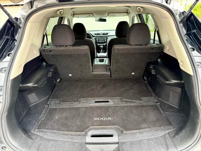 used 2016 Nissan Rogue car, priced at $10,406