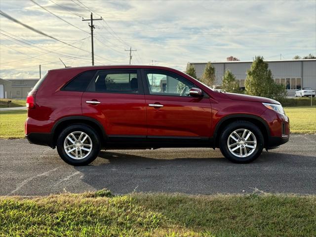 used 2015 Kia Sorento car, priced at $10,250