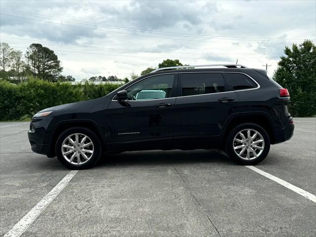used 2016 Jeep Cherokee car, priced at $11,753