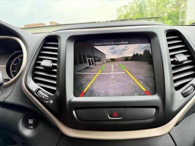 used 2016 Jeep Cherokee car, priced at $11,753