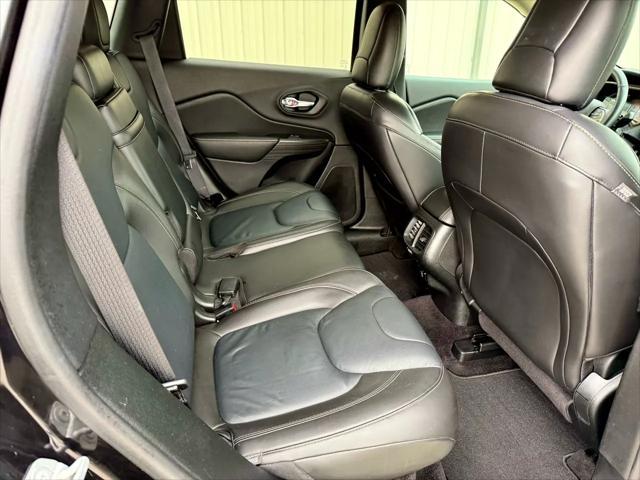 used 2016 Jeep Cherokee car, priced at $11,753