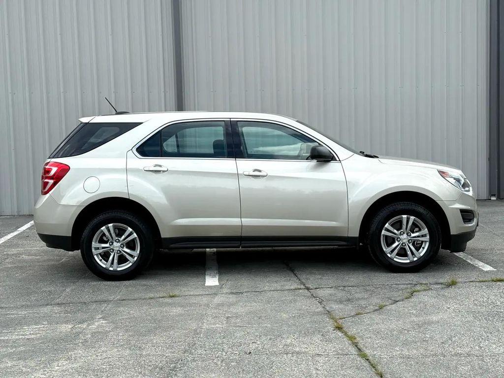 used 2016 Chevrolet Equinox car, priced at $11,782