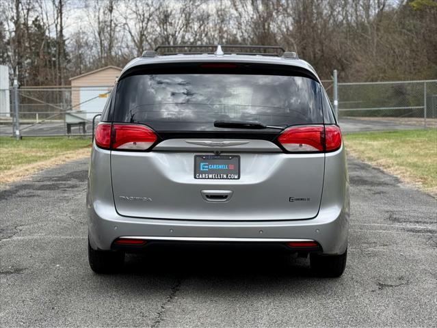 used 2017 Chrysler Pacifica car, priced at $12,995