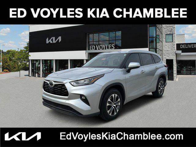 used 2020 Toyota Highlander car, priced at $29,625