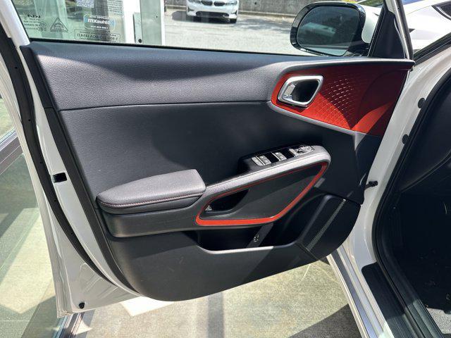 new 2025 Kia Soul car, priced at $23,995